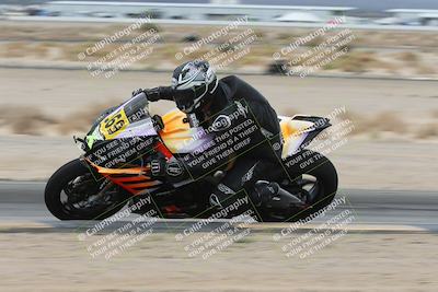 media/Nov-15-2025-Race Pace (Sat) [[8de605a2d8]]/Non Verified Riders (1st 20 Minutes)/Turn 9 Inside (10am)/